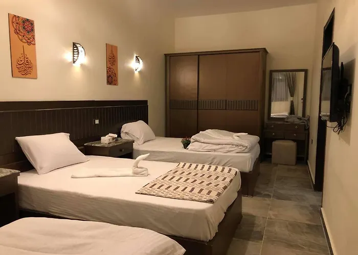Room In Condo - Dahab Motel - Triple Room 4 - Walking Distance To The Beach Dahab