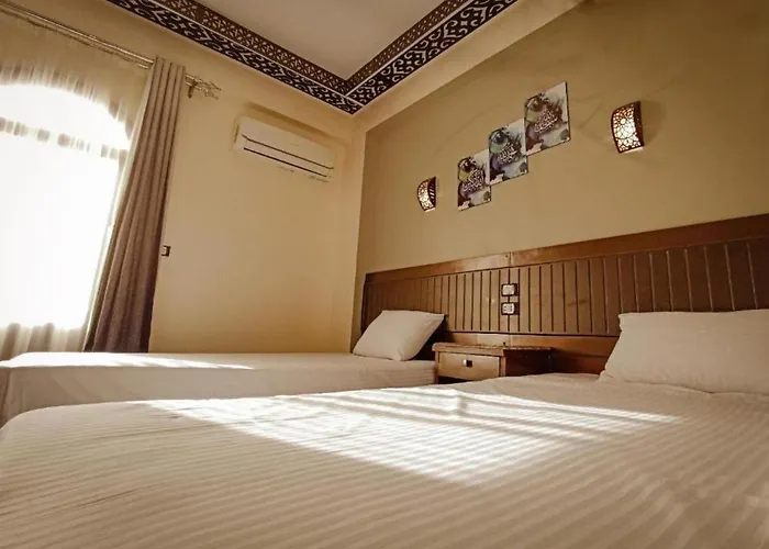 Room In Condo - Dahab Motel - Triple Room 4 - Walking Distance To The Beach * Dahab
