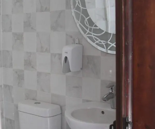 Room In Condo - Dahab Motel - Triple Room 4 - Walking Distance To The Beach